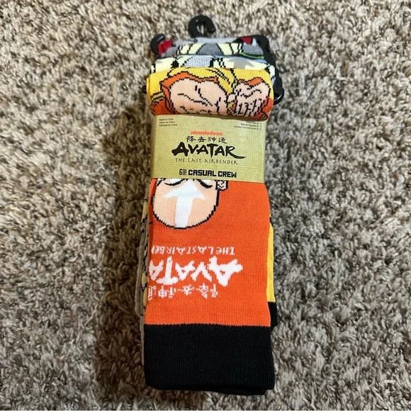 Avatar The Last Airbender 6 Pair CREW SOCKS Men Size 6-12 NEW - Picture 2 of 6